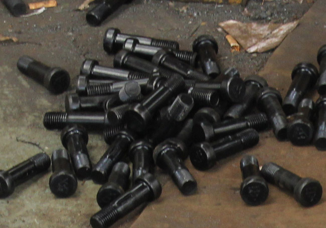 螺栓球網架安裝配件?螺栓